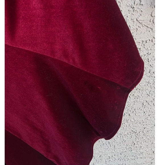 TIFFANY DESIGNS Burgundy Wine Velvet Beaded V Neck Prom Gown Formal Dress Sz 4 - Picture 8 of 12